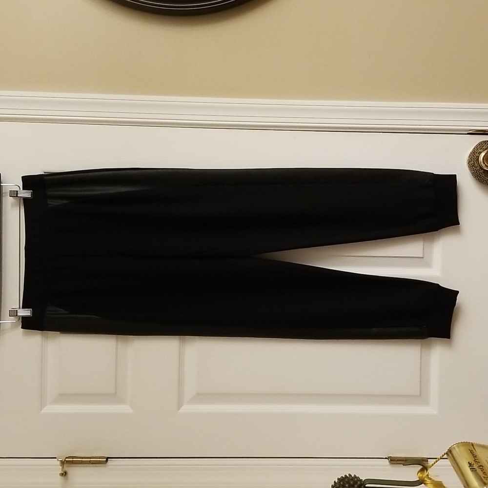 Lysse' Black jogger pants